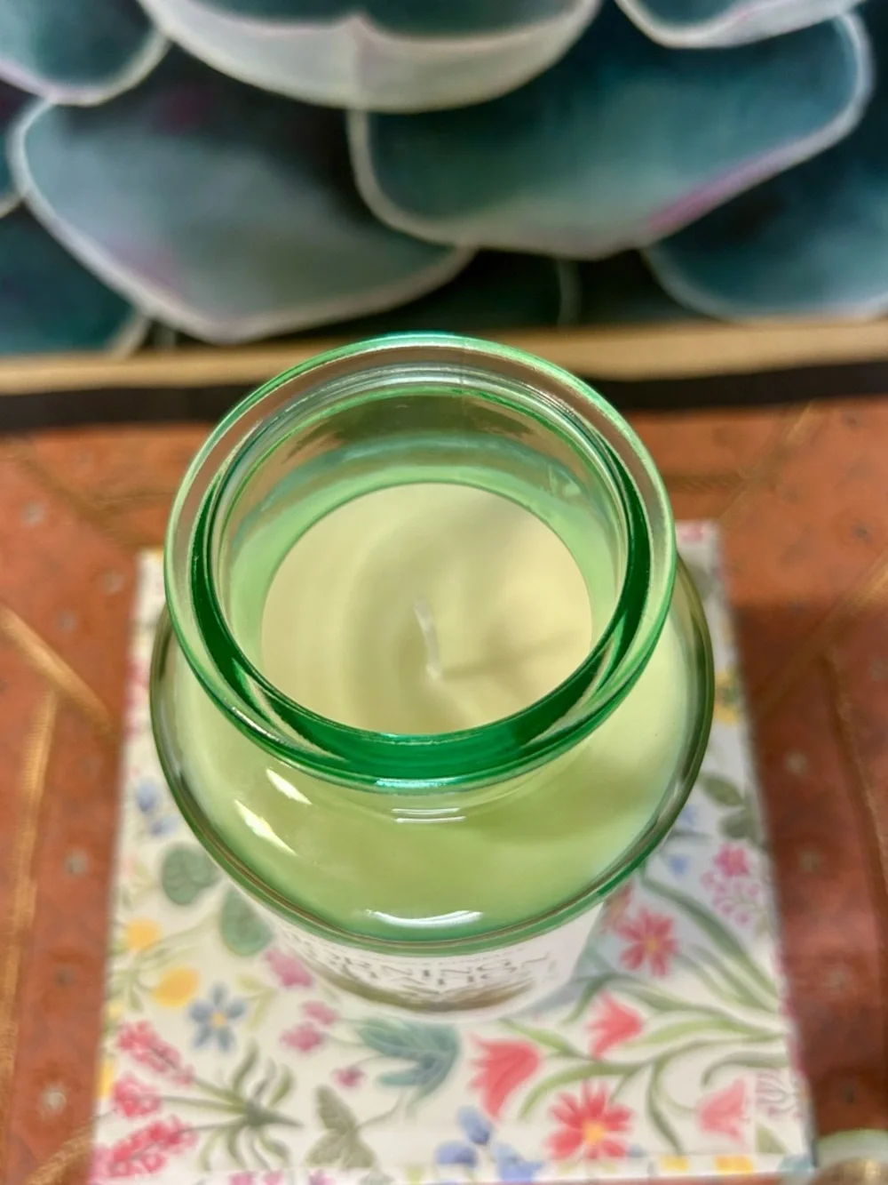 Leoben Company “Morning Meditation" White Tea Bergamot Neroli Scented Candle - Picture 2 of 3